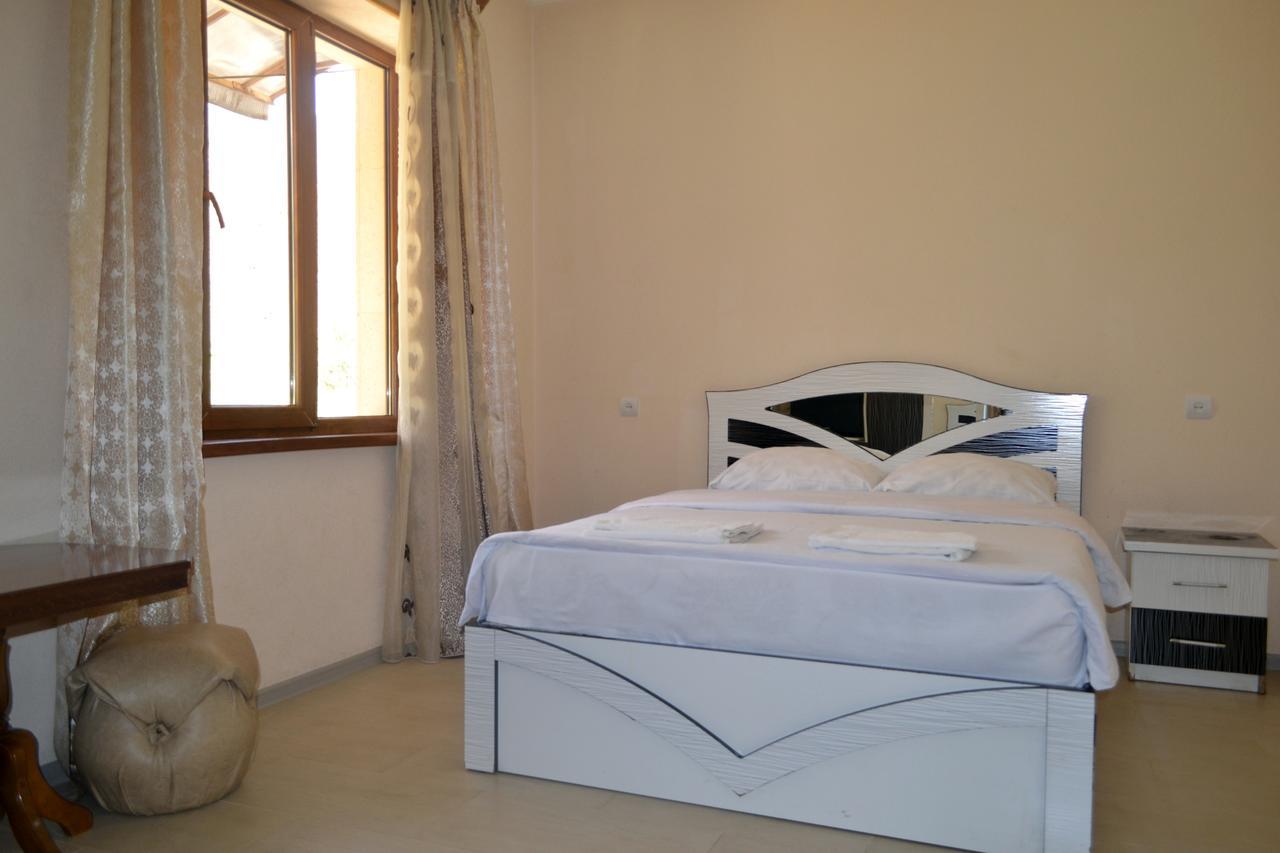 Hotel Nirvana Dilijan Eksteriør billede