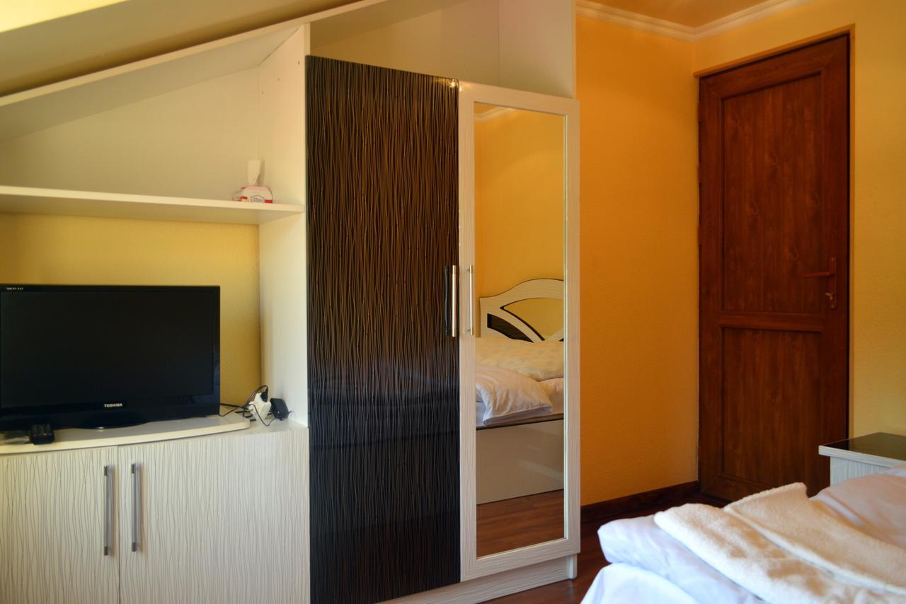 Hotel Nirvana Dilijan Eksteriør billede